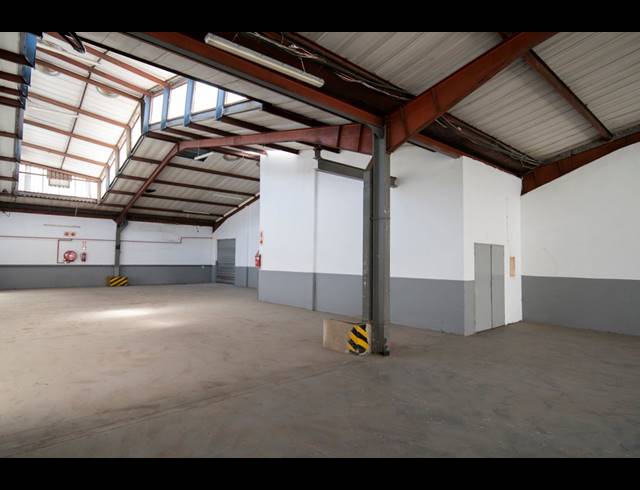 14,136M² WAREHOUSE FOR SALE IN ANDERBOLT